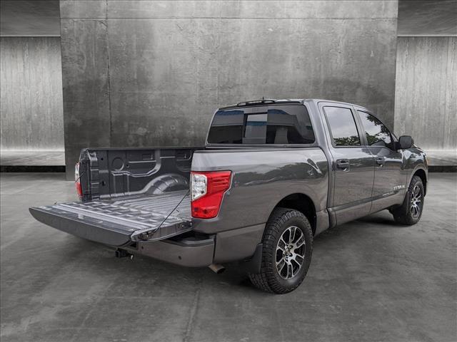 2022 nissan titan sv