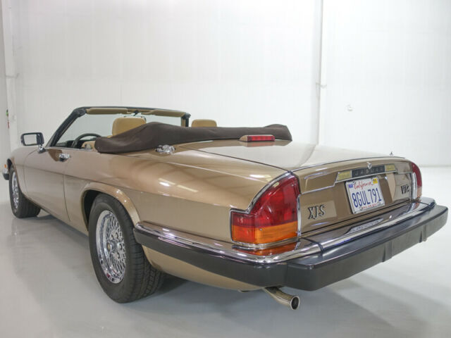 1989 jaguar xjs v12 roadster | 5.3 litre 262hp engine | over $56,000 when new!