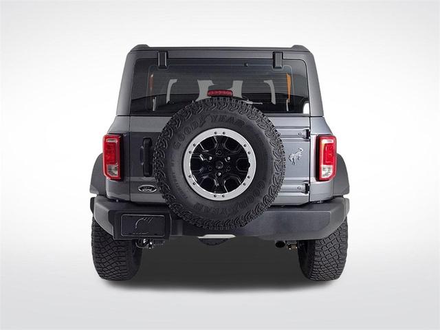 2023 ford bronco base