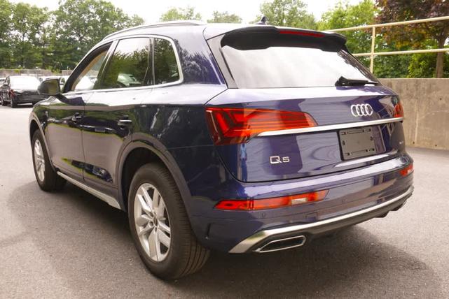 2024 audi q5 s line premium