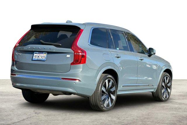 2023 volvo xc90 recharge plug-in hybrid plus bright theme