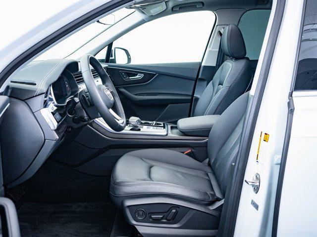 2023 audi q7 55 premium