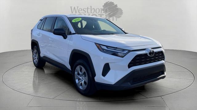 2024 toyota rav4 le
