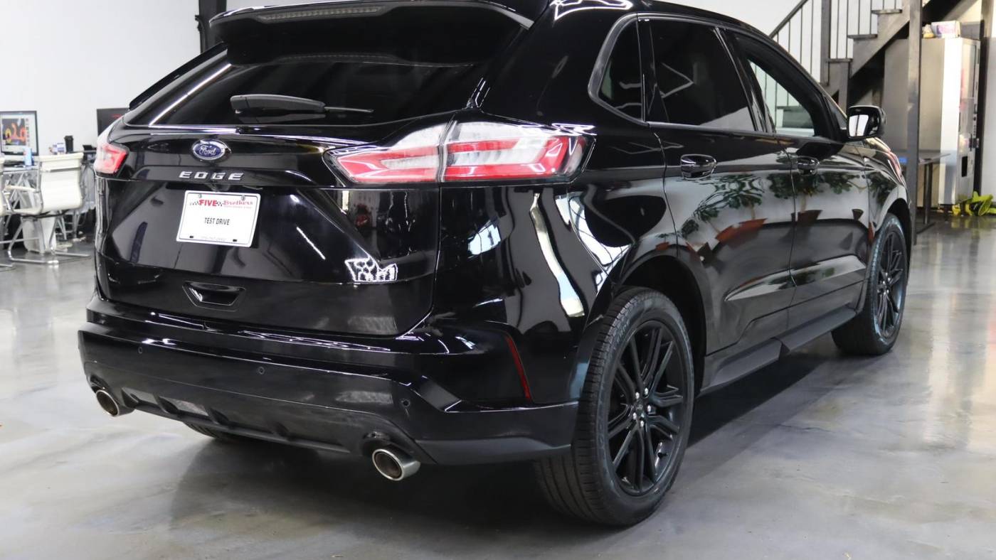 2021 ford edge st-line