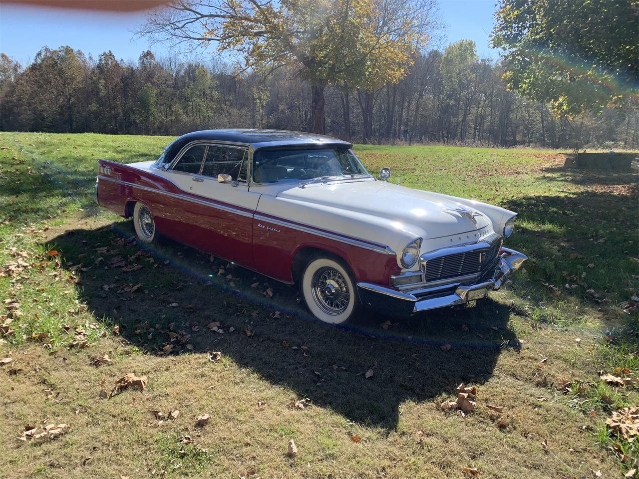 chrysler new yorker burgundy/white/black