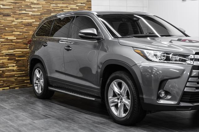 2019 toyota highlander limited