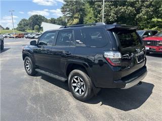 2022 Toyota 4Runner trd off-road premium