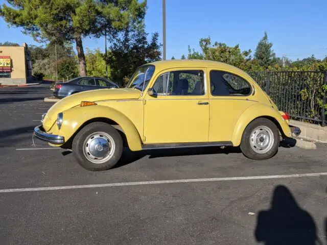 1972 vw super beetle (low reserve)