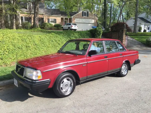 read the entire description: immaculate original volvo 240 dl/no reserve auction