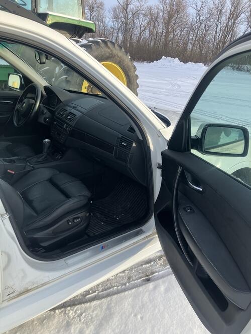 2007 bmw x3 awd, with m performance trim. n54 engine 3.0i, with 6 speed auto trans