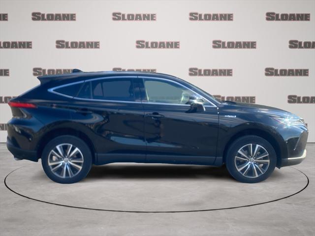 2021 toyota venza le