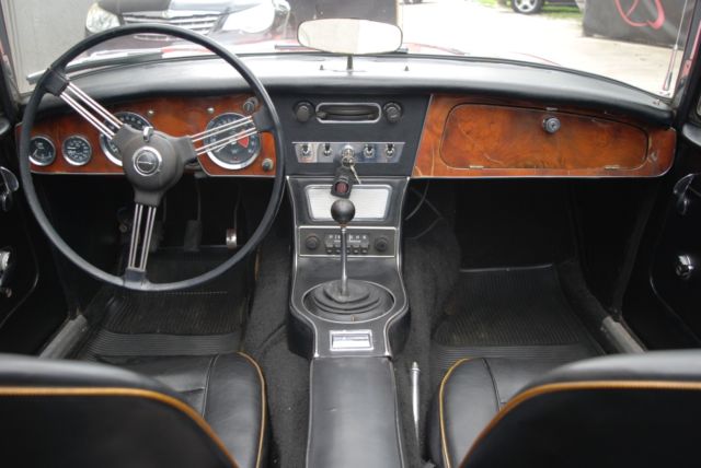 1967 austin healey 3000 unrestored rust free driver in excellent condition