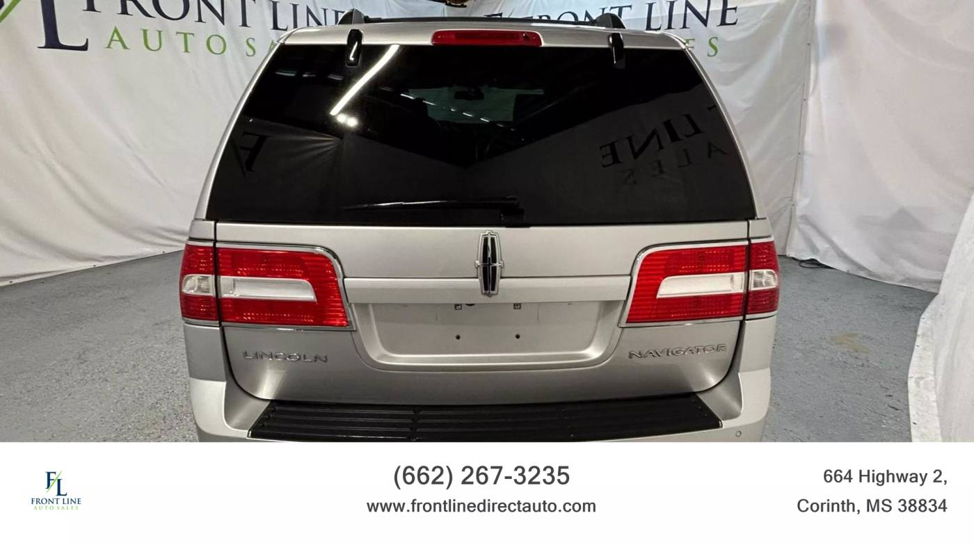 2012 lincoln navigator base