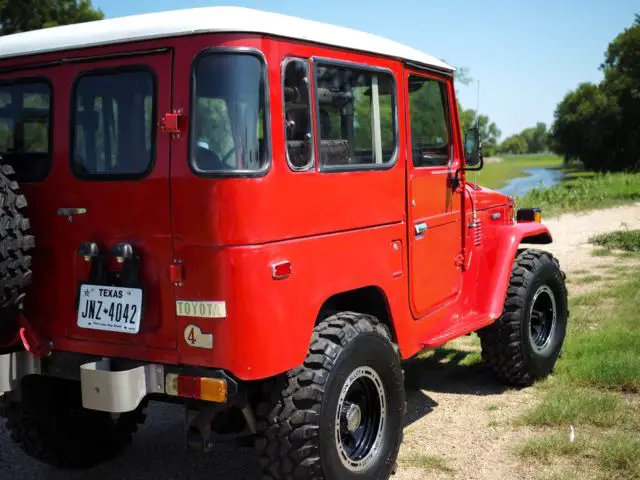 1977 toyota land cruiser fj40 red