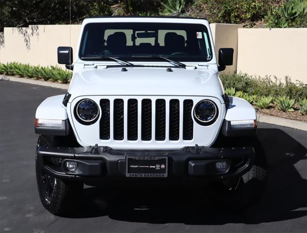 2023 jeep gladiator sport