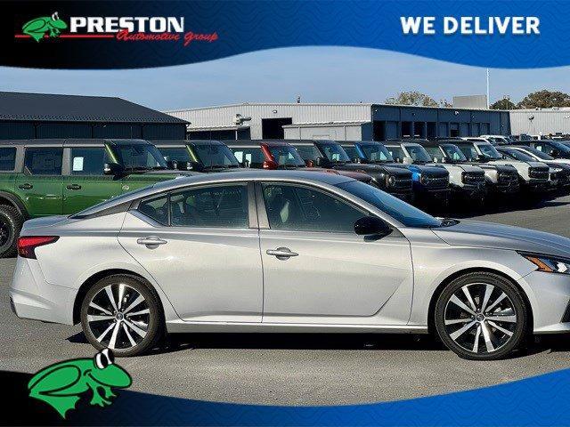 2022 nissan altima 2.5 sr