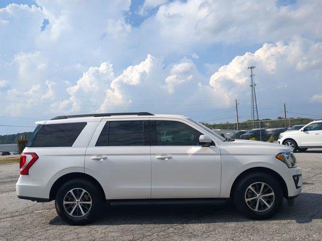 2018 ford expedition xlt