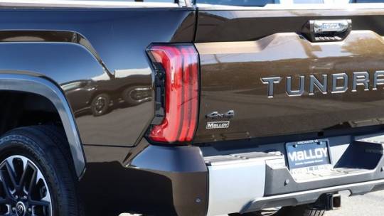 2024 toyota tundra limited