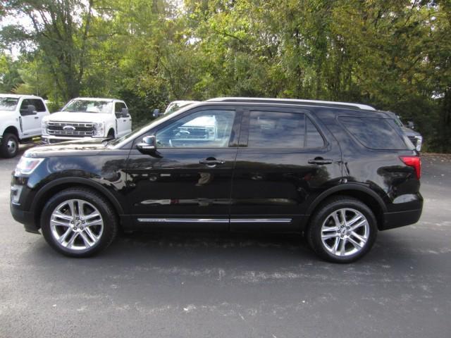 2017 ford explorer xlt