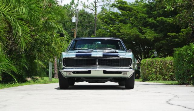 as rare as it gets 1 of 602 made and its an rs and mountain green and vinyl top