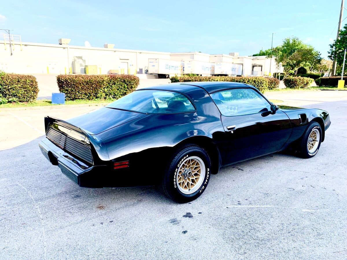 1979 pontiac trans am black y84