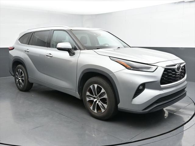 2021 toyota highlander xle