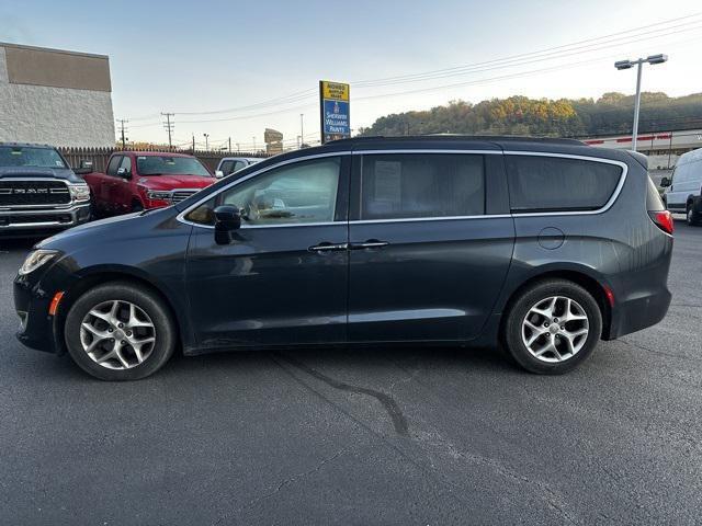2020 chrysler pacifica touring