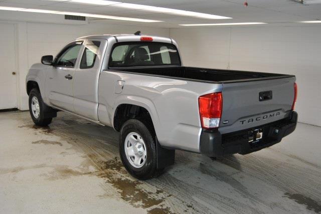 2017 toyota tacoma sr 4x2 sr 4dr access cab 6.1 ft lb for sale in saco, maine