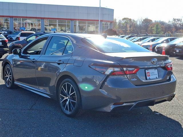 2023 toyota camry se
