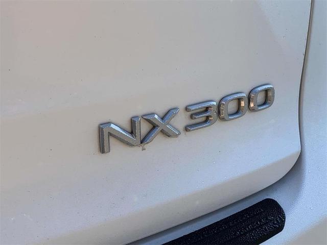 2021 lexus nx 300 base