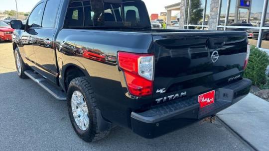 2017 Nissan Titan