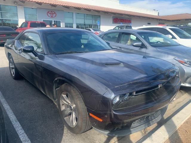 2018 dodge challenger sxt