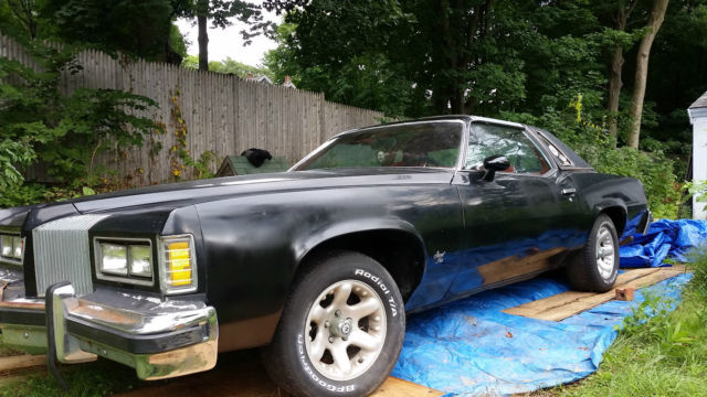 1976 pontiac grand prix coupe 2-door 6.6l