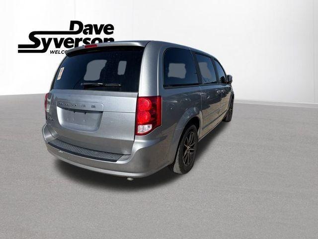 2016 dodge grand caravan avp/se