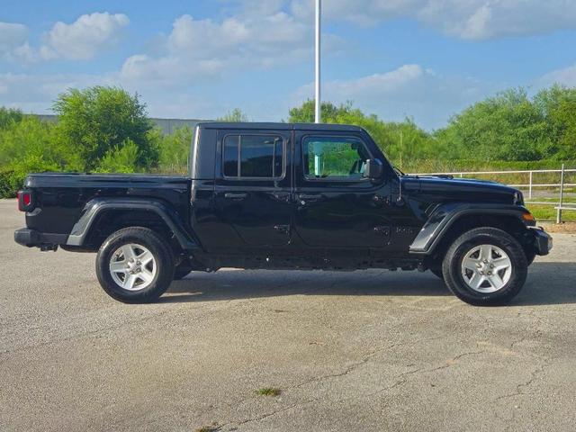 2023 jeep gladiator sport