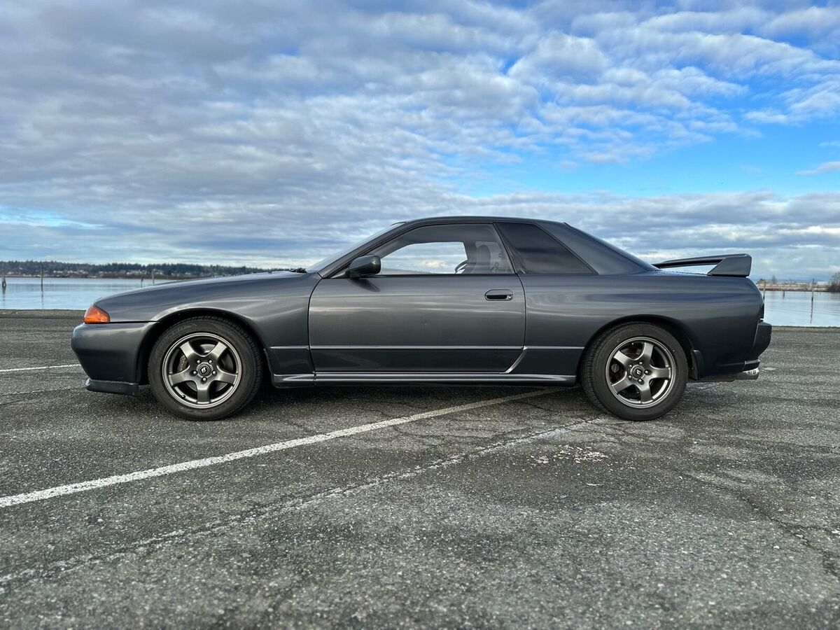 1991 nissan skyline grey awd manual gt-r