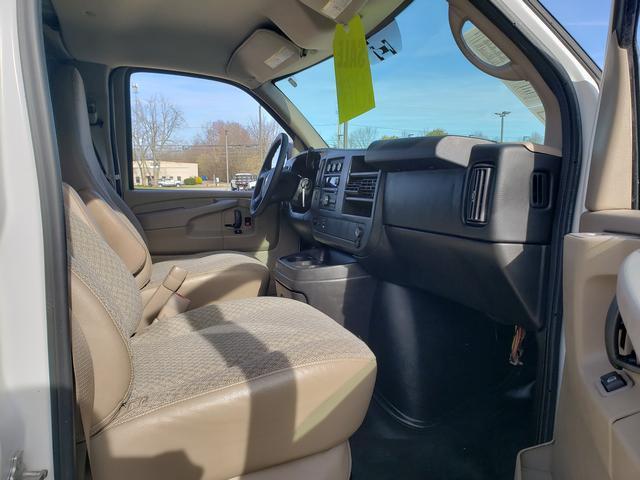 2014 chevrolet express 3500 work van