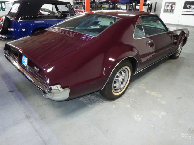 1966 oldsmobile tornado coupe 425 rocker v-8 turbo hydra-matic automatic