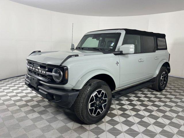 2021 ford bronco outer banks