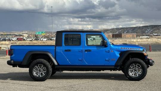 2024 Jeep Gladiator
