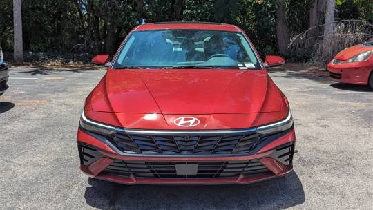 2024 Hyundai Elantra