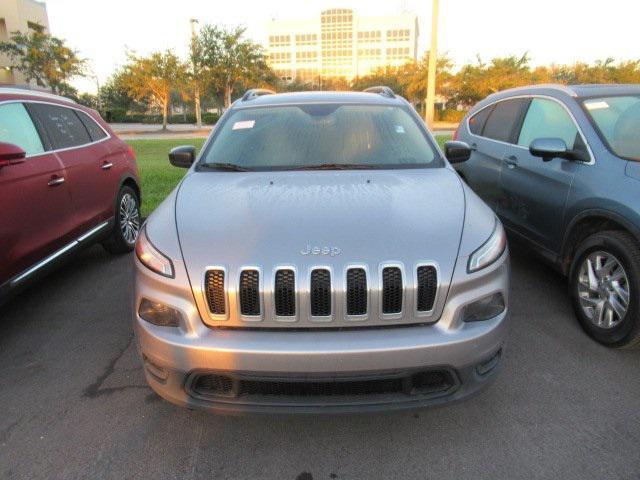 2016 jeep cherokee sport