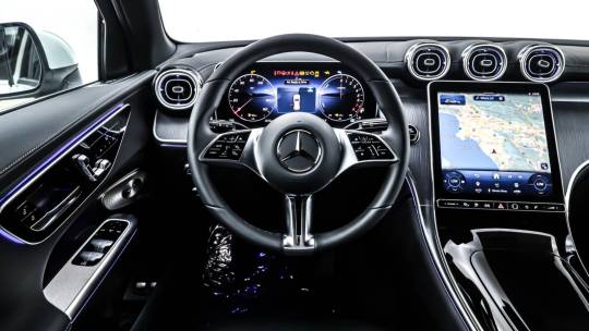 2025 Mercedes-Benz GLC