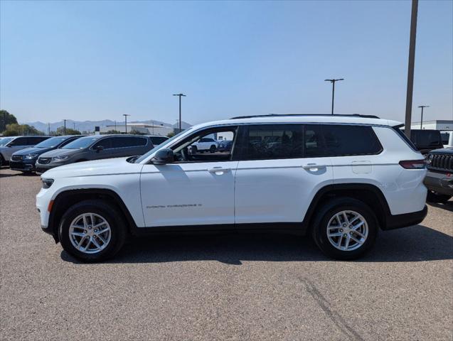 2023 jeep grand cherokee l laredo 4x2