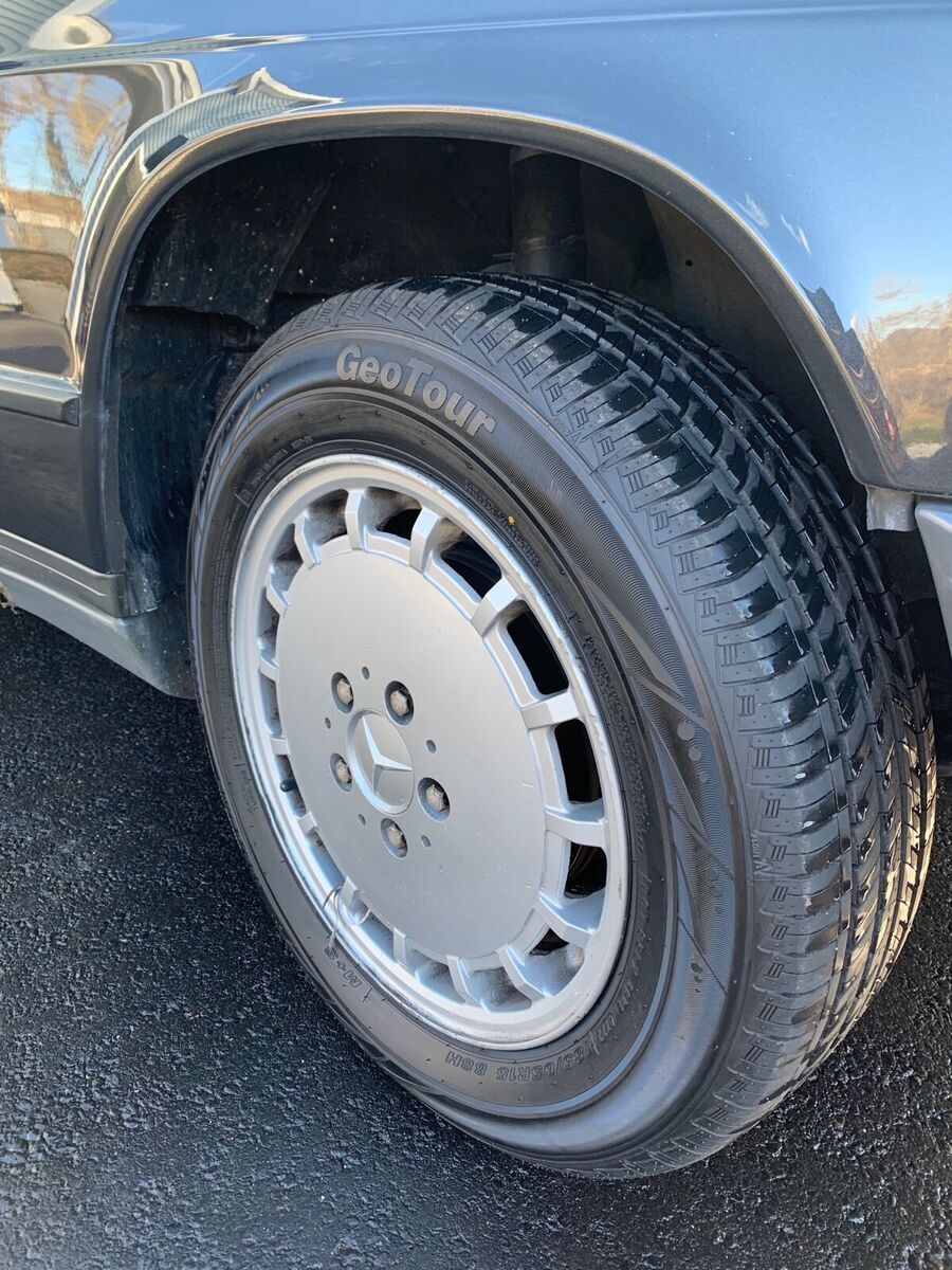1987 mercedes-benz 190e sedan black rwd automatic e 2.3
