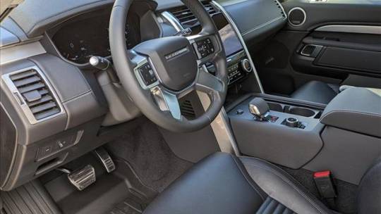 2024 Land Rover Discovery
