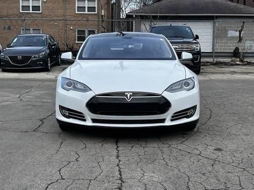 2013 tesla model s base 4dr hatchback in chicago, illinois