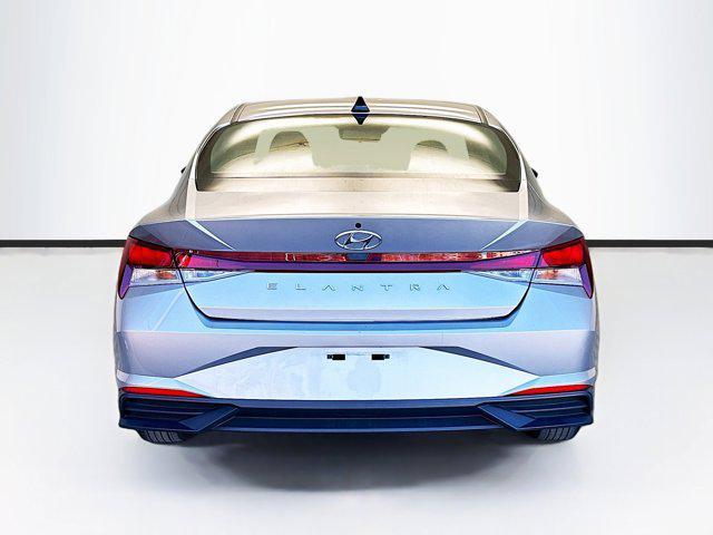 2022 hyundai elantra se