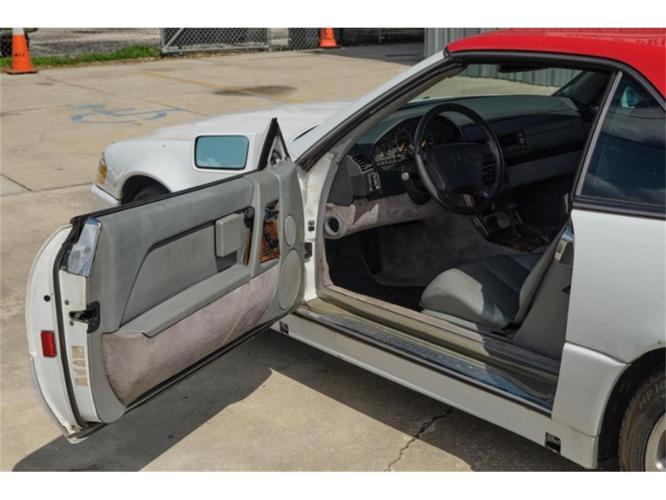 1993 mercedes-benz 300 in hobart, indiana