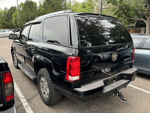 2004 cadillac escalade base